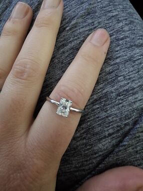 Classic VVS1 Moissanite  Solitaire Radiant-Cut Sterling Silver adjustable Ring